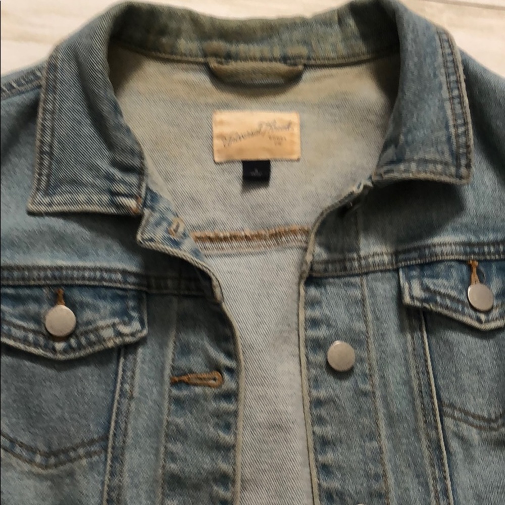 Universal Thread small jean vest - Picture 4 of 6